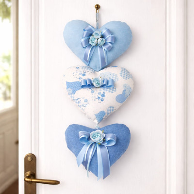 Fiocco Fuori Porta Trio Cuori Cotone Azzurro Nascita – 45x25 cm